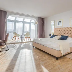 Jane Apartmán