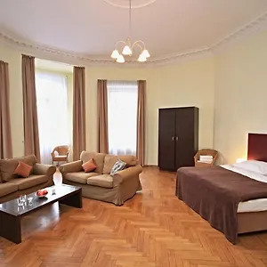  Апартаменты River View